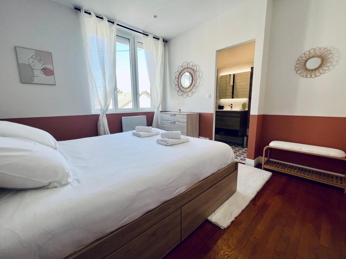 "Le Theodore" Appartement Charmant Proche Gare Avec Place De Parking Devant, Quartier Tres Calme, By Primo C0Nciergerie Nevers Eksteriør bilde